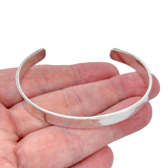 Classic Cuff BraceletVintage Sterling Silver 9257